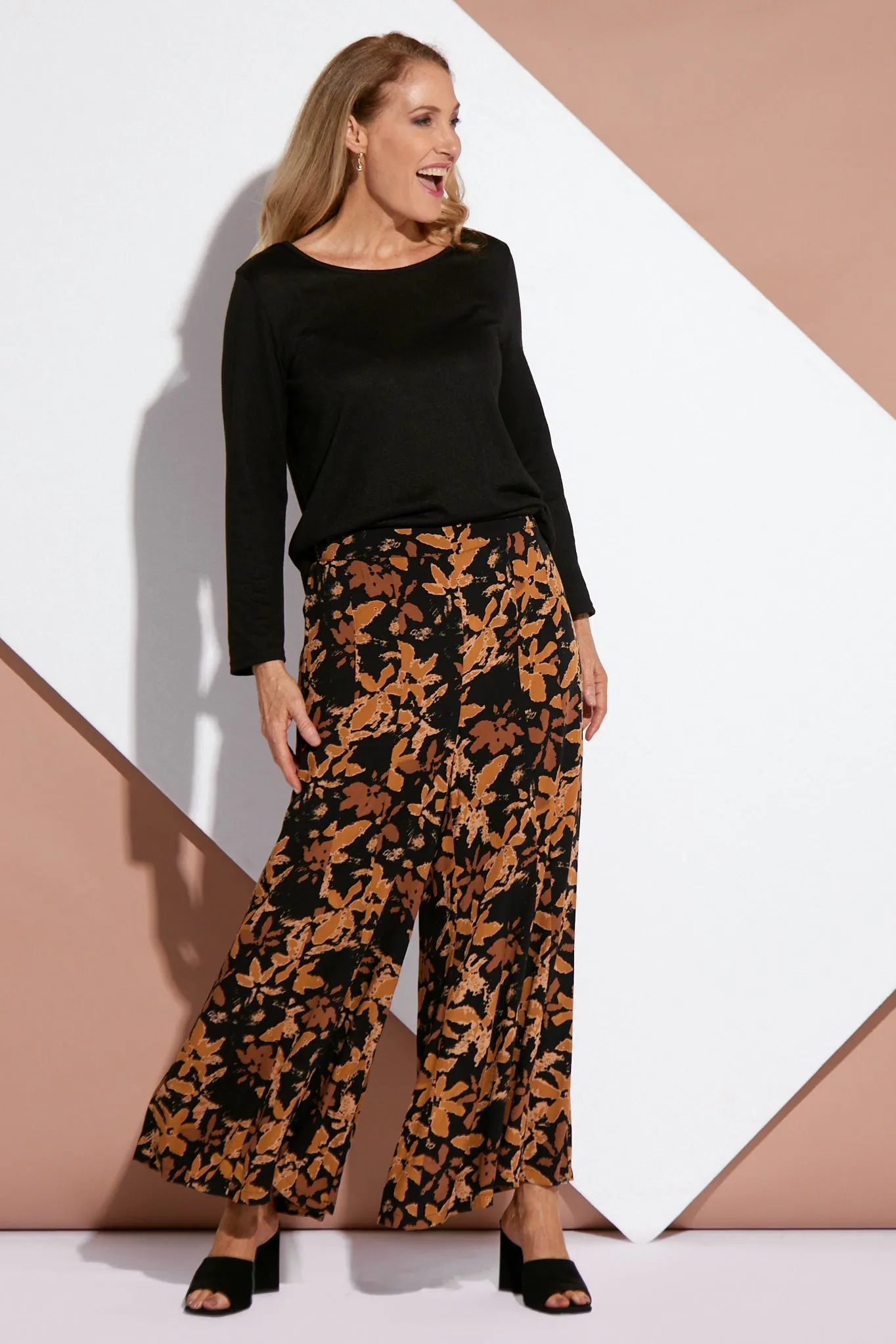 Jarah Wide Leg Pants - Floral Toffee