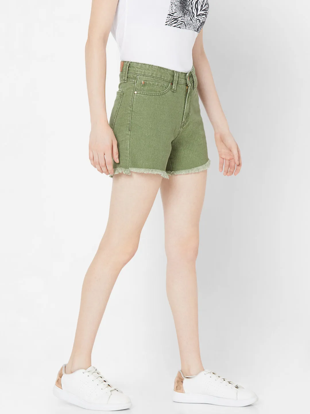 Spykar Women Olive Solid Relaxed Mid-Rise Shorts (Relaxed)