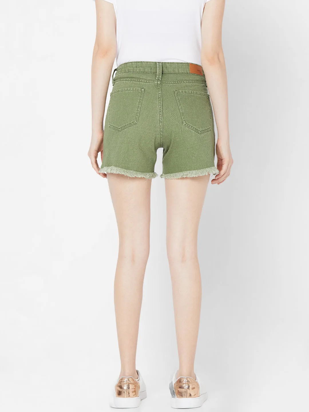 Spykar Women Olive Solid Relaxed Mid-Rise Shorts (Relaxed)