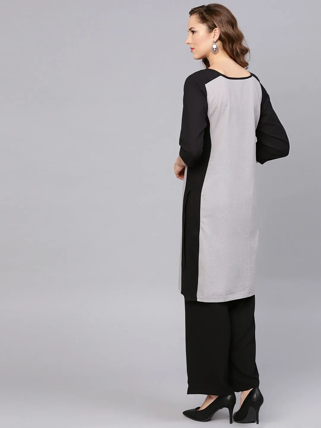 Women Grey & Black Straight Kurta